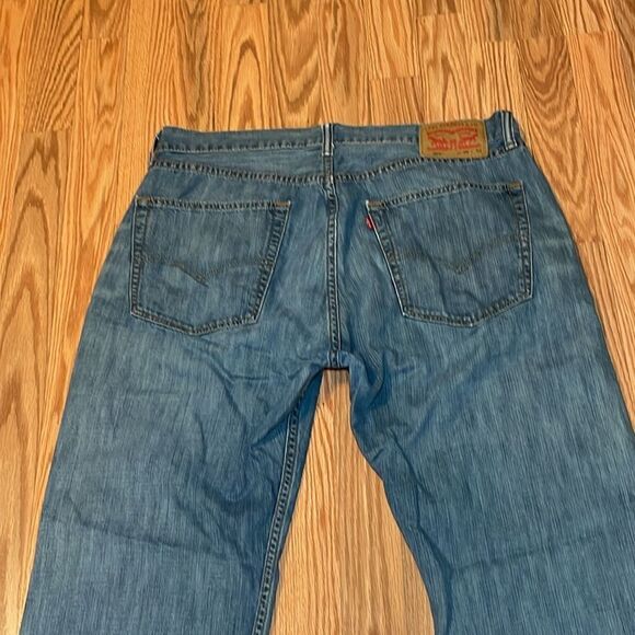 Levi’s Men’s 505 Jeans, Regular Cut, Straight Leg blue, 36 X 32 - Picture 3 of 7